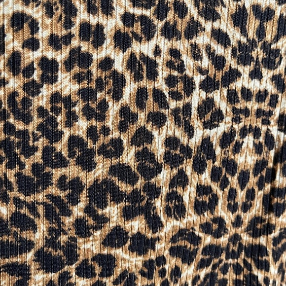 Jackson Rowe Leopard Print Skirt - Picture 5 of 6